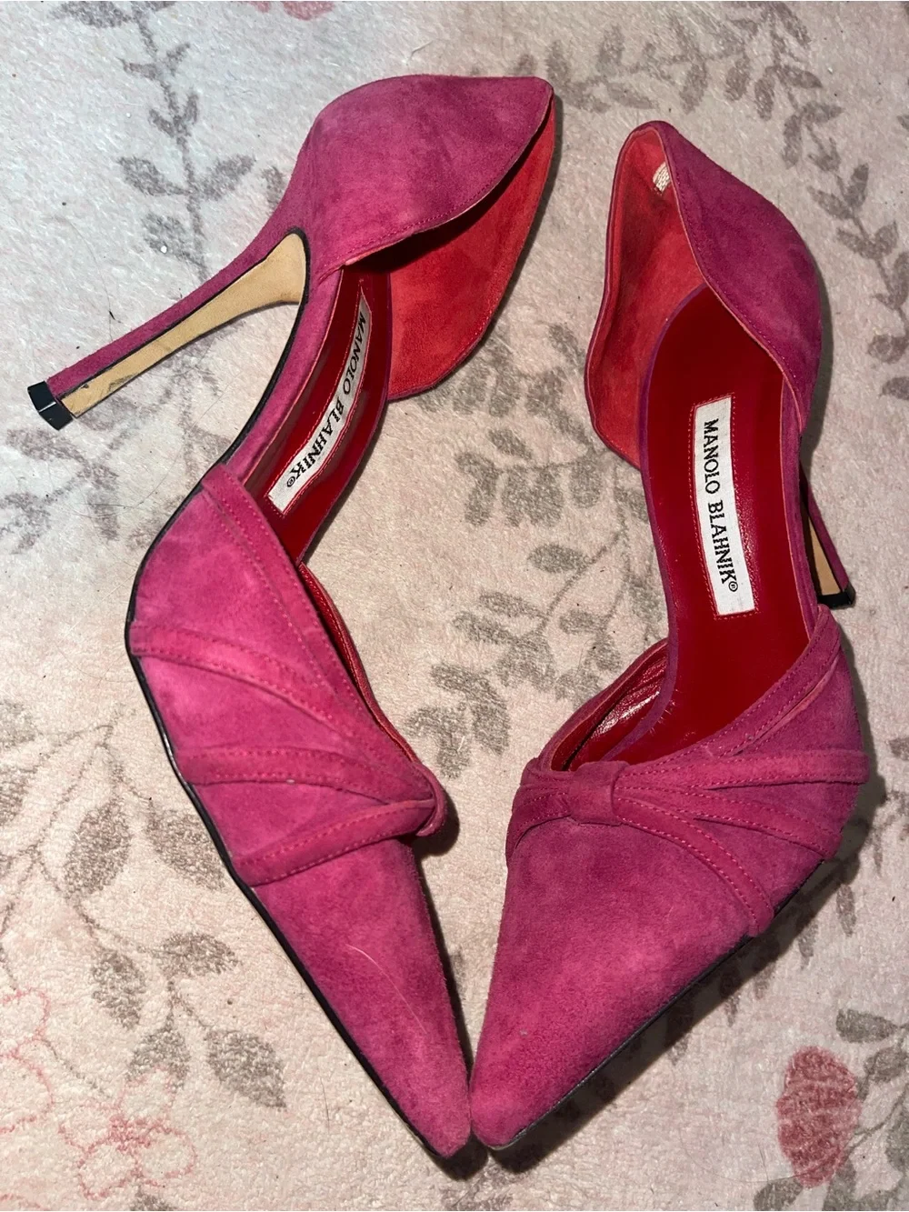 Manolo Blahnik Tayler Suede D'Orsay Pumps Berry Fuchsia Pink 38.5 / US W 8.5